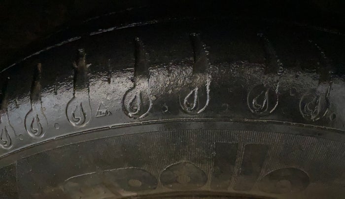 2021 Datsun Go A, Petrol, Manual, 33,043 km, Right Front Tyre Tread