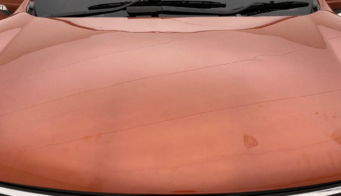 2017 Mahindra XUV500 W10 AT FWD, Diesel, Automatic, 61,290 km, Bonnet (hood) - Slightly dented