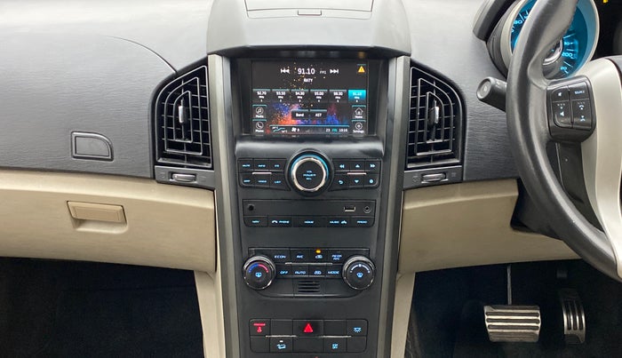 2017 Mahindra XUV500 W10 AT FWD, Diesel, Automatic, 61,290 km, Air Conditioner