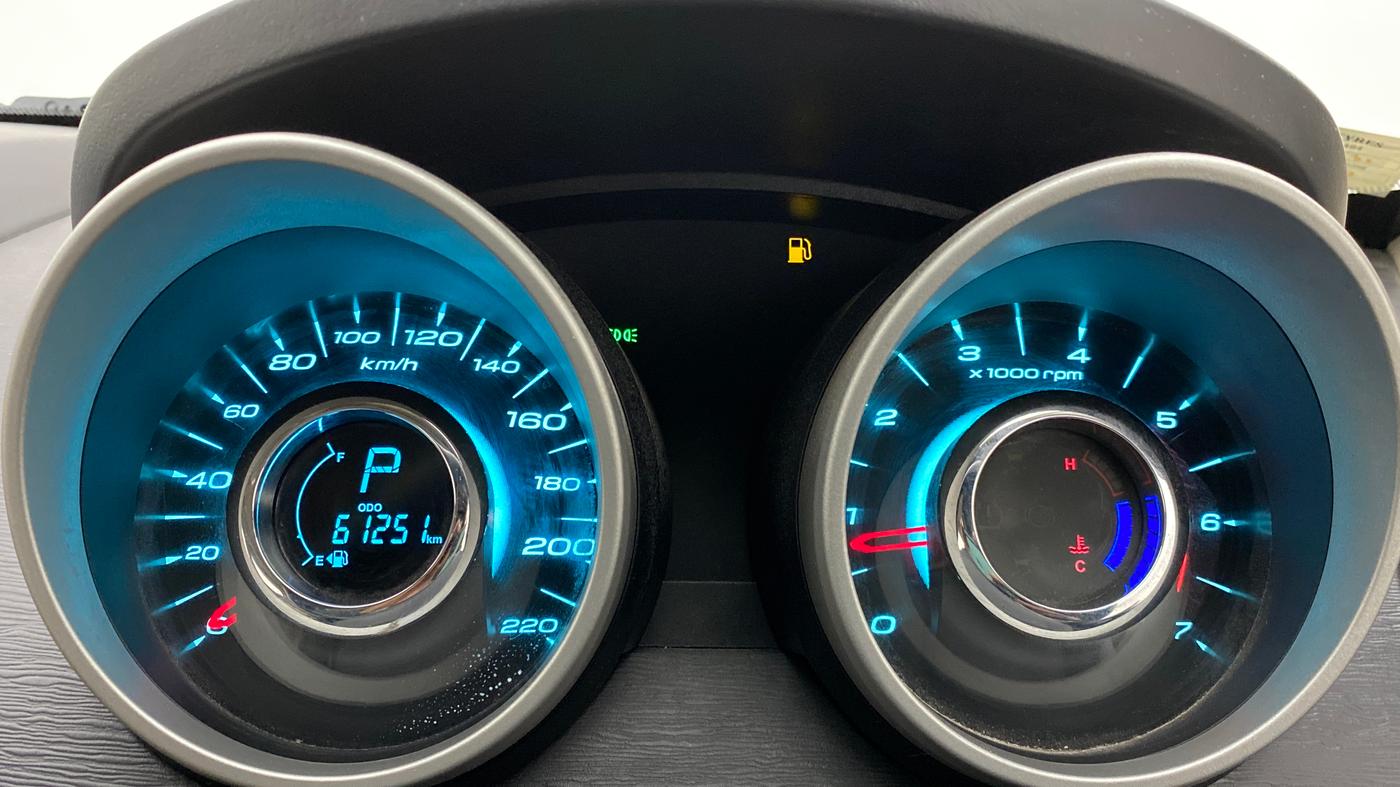 2017 Mahindra XUV500 W10 AT FWD, Diesel, Automatic, 61,290 km, Odometer Image