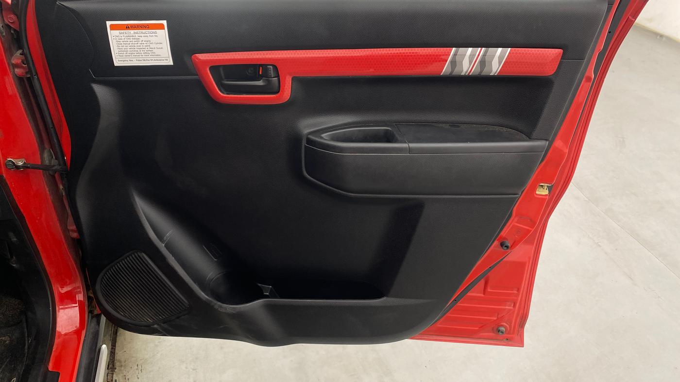 2022 Maruti S PRESSO VXI (O) CNG, CNG, Manual, 60,237 km, Driver Side Door Panels Control
