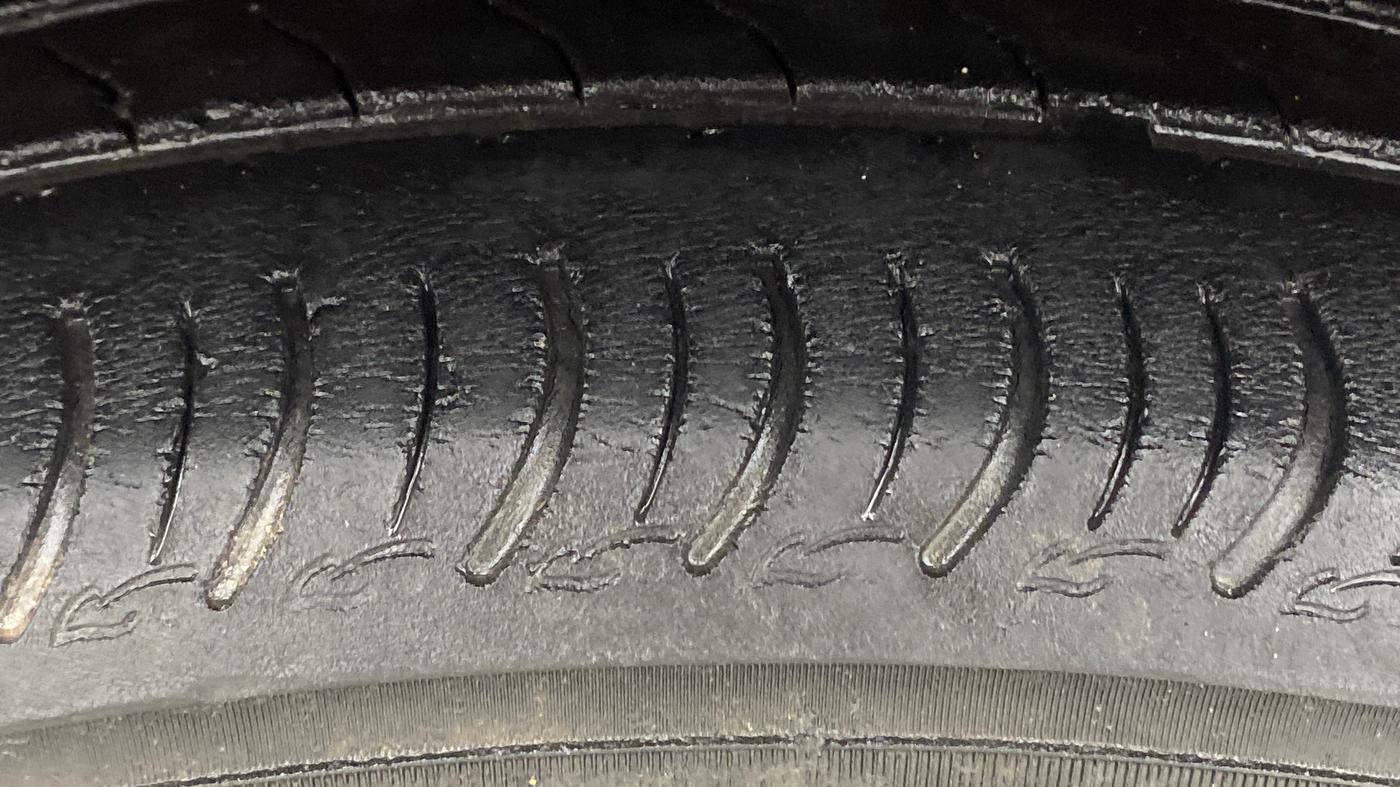 2022 Maruti S PRESSO VXI (O) CNG, CNG, Manual, 60,237 km, Left Front Tyre Tread