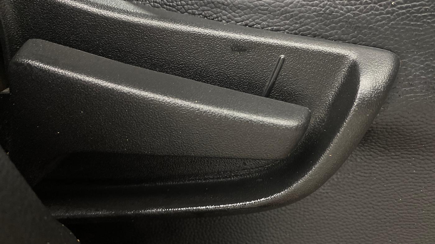 2022 Maruti S PRESSO VXI (O) CNG, CNG, Manual, 60,237 km, Driver Side Adjustment Panel