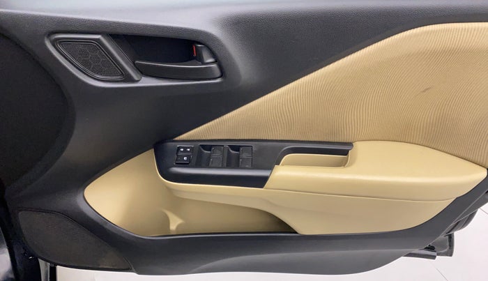 2014 Honda City SV MT DIESEL, Diesel, Manual, 79,974 km, Driver Side Door Panels Control