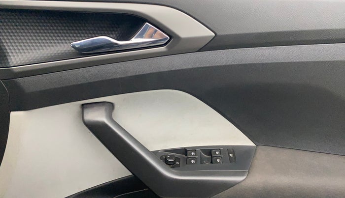 2022 Skoda KUSHAQ AMBITION 1.0L TSI AT, Petrol, Automatic, 29,310 km, Driver Side Door Panels Control