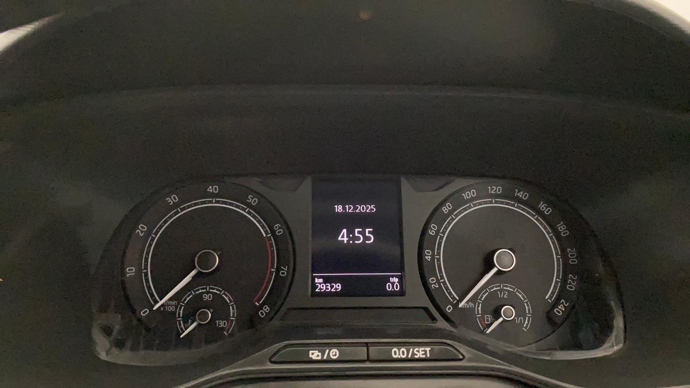 2022 Skoda KUSHAQ AMBITION 1.0L TSI AT, Petrol, Automatic, 29,310 km, Odometer Image