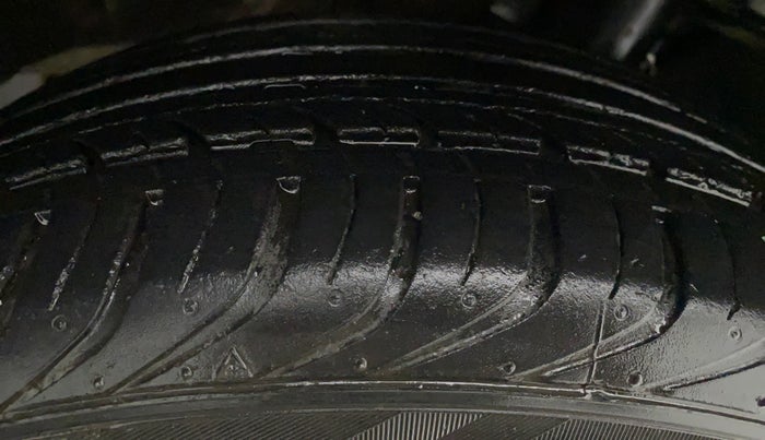 2013 Volkswagen Polo HIGHLINE1.2L PETROL, Petrol, Manual, 67,181 km, Right Rear Tyre Tread