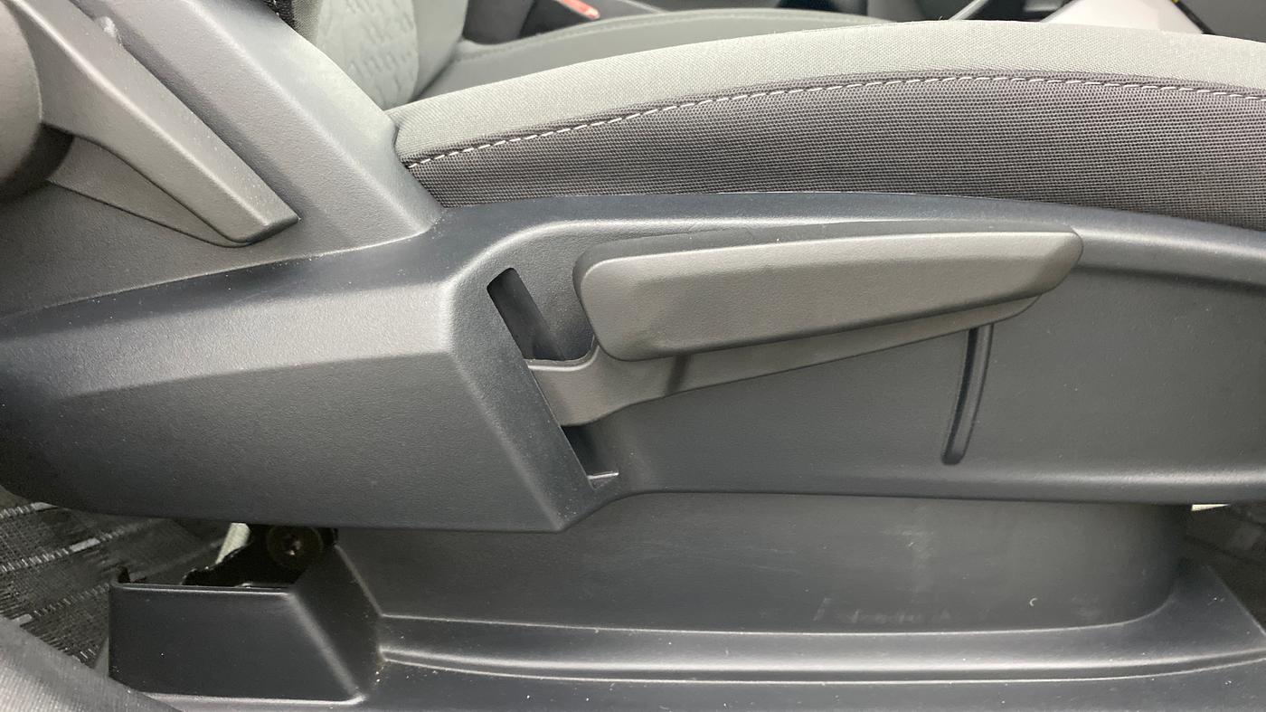 2020 Tata ALTROZ XZ 1.2, Petrol, Manual, 1,165 km, Driver Side Adjustment Panel