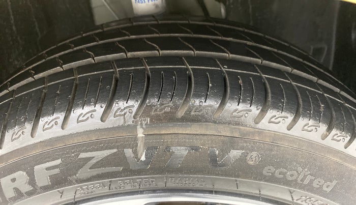 2020 Tata ALTROZ XZ 1.2, Petrol, Manual, 1,165 km, Right Front Tyre Tread