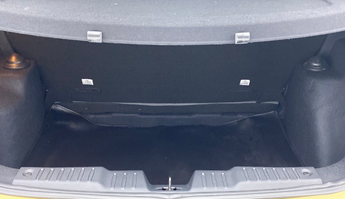 2020 Tata ALTROZ XZ 1.2, Petrol, Manual, 1,165 km, Boot Inside