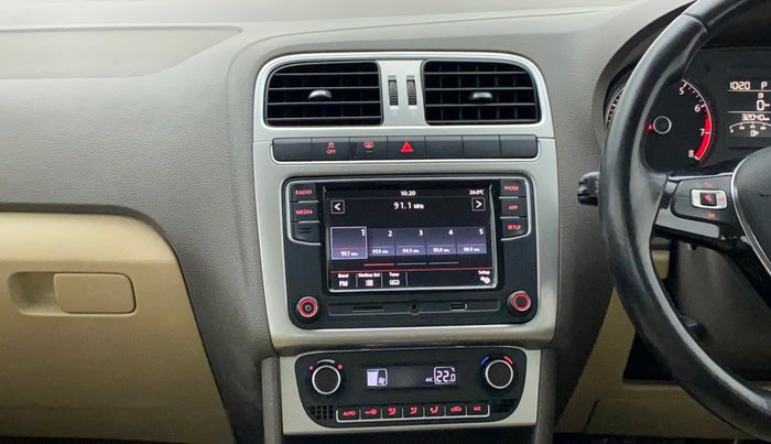 2017 Volkswagen Vento HIGHLINE PLUS 1.2 AT 16 ALLOY, Petrol, Automatic, 32,366 km, Air Conditioner