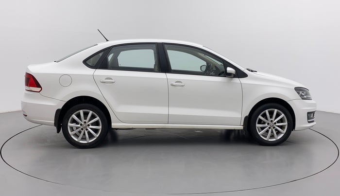 2017 Volkswagen Vento HIGHLINE PLUS 1.2 AT 16 ALLOY, Petrol, Automatic, 32,366 km, Right Side View