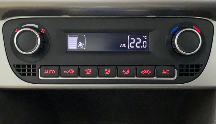 2017 Volkswagen Vento HIGHLINE PLUS 1.2 AT 16 ALLOY, Petrol, Automatic, 32,366 km, Automatic Climate Control