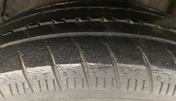 2017 Maruti Celerio ZXI AMT (O), Petrol, Automatic, 52,219 km, Left Rear Tyre Tread