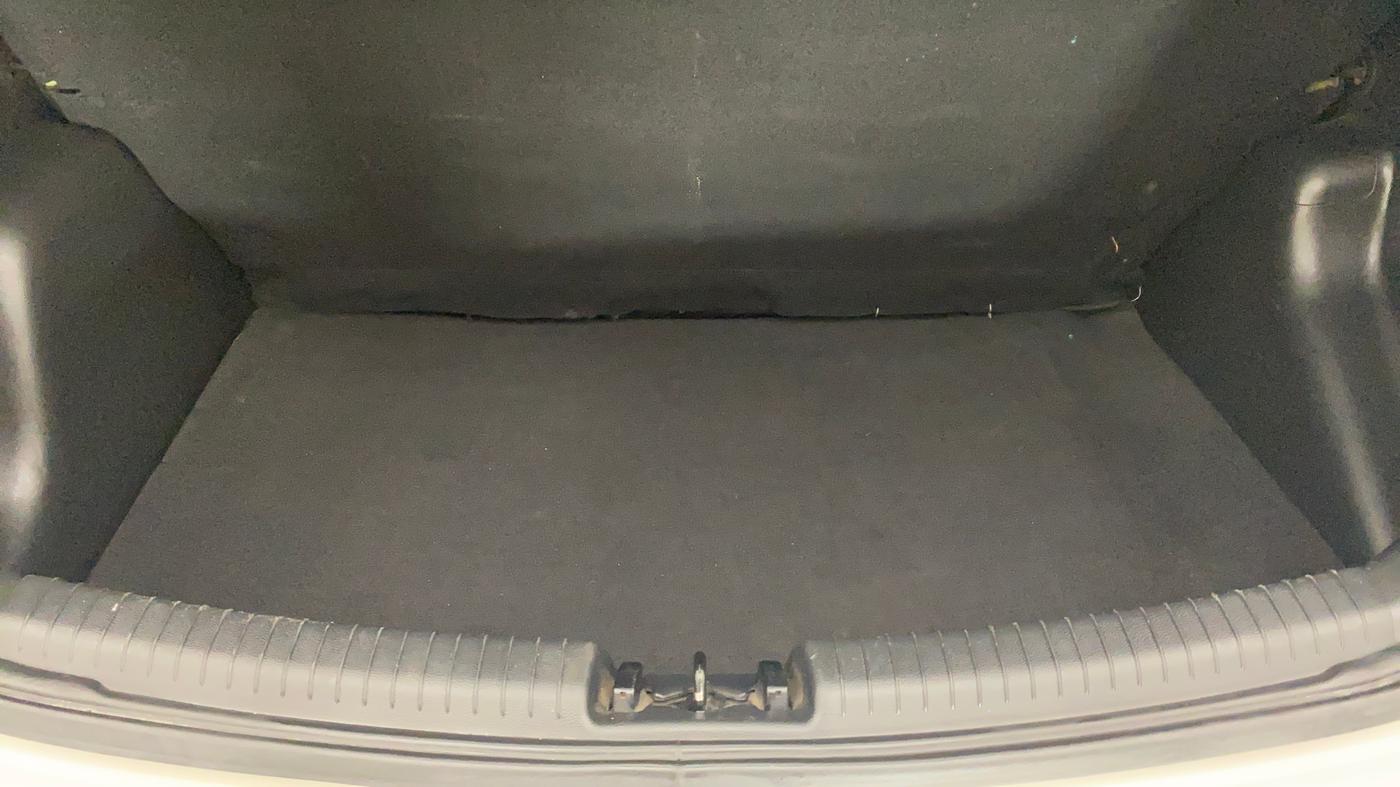 2018 Hyundai Grand i10 MAGNA 1.2 KAPPA VTVT, Petrol, Manual, 47,418 km, Boot Inside