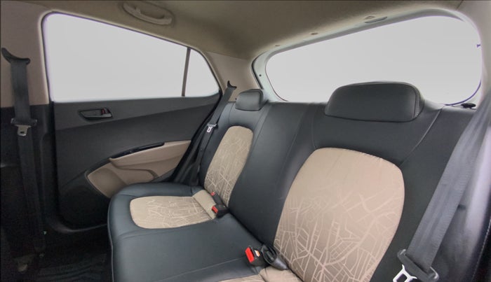 2018 Hyundai Grand i10 MAGNA 1.2 KAPPA VTVT, Petrol, Manual, 47,418 km, Right Side Rear Door Cabin