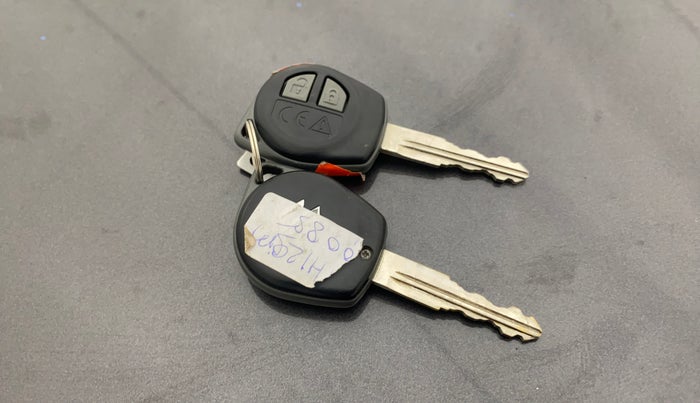 2018 Maruti Baleno DELTA PETROL 1.2, Petrol, Manual, 55,673 km, Key Close Up