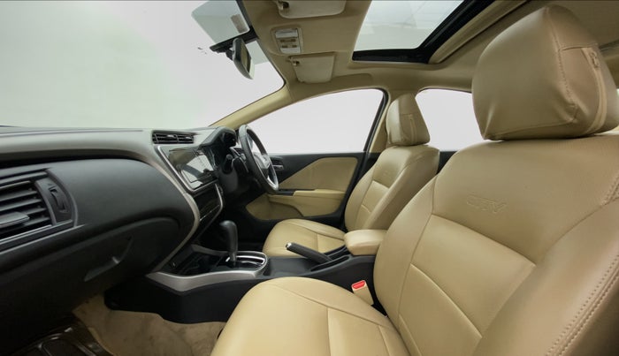 2019 Honda City 1.5L I-VTEC VX CVT, Petrol, Automatic, 40,194 km, Right Side Front Door Cabin