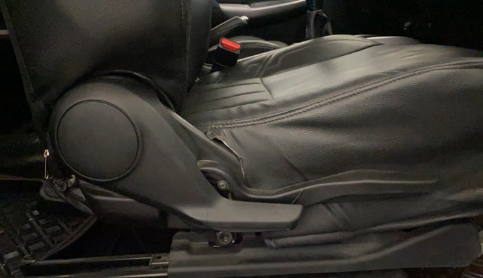 2021 Toyota Glanza G, Petrol, Manual, 57,040 km, Driver Side Adjustment Panel