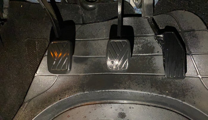 2021 Toyota Glanza G, Petrol, Manual, 57,040 km, Pedals