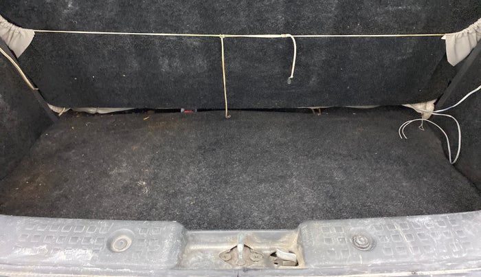 2011 Maruti Swift VDI, Diesel, Manual, 94,514 km, Boot Inside