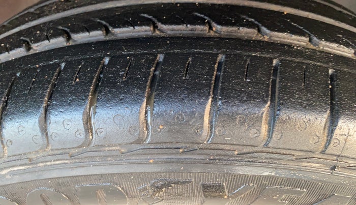 2020 Honda Jazz 1.2L I-VTEC ZX CVT, Petrol, Automatic, 13,941 km, Right Front Tyre Tread