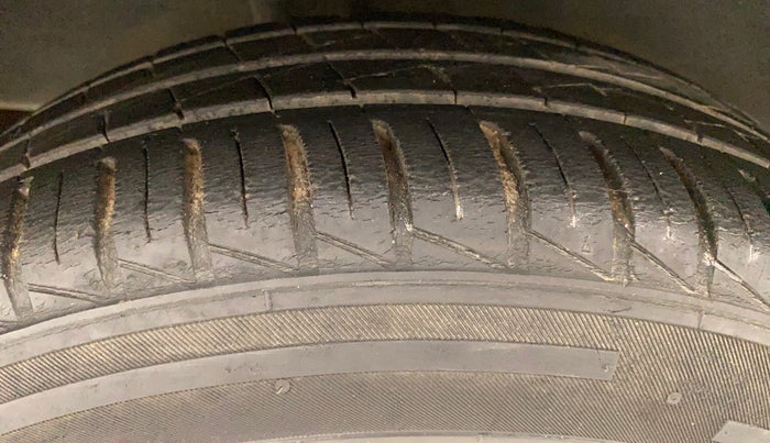 2011 Nissan Micra XV PETROL, Petrol, Manual, 41,819 km, Right Rear Tyre Tread