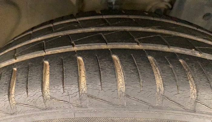 2011 Nissan Micra XV PETROL, Petrol, Manual, 41,819 km, Right Front Tyre Tread