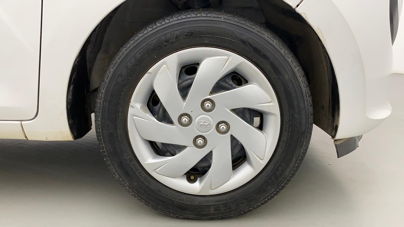 2018 Hyundai NEW SANTRO ASTA MT, Petrol, Manual, 28,060 km, Right Front Wheel