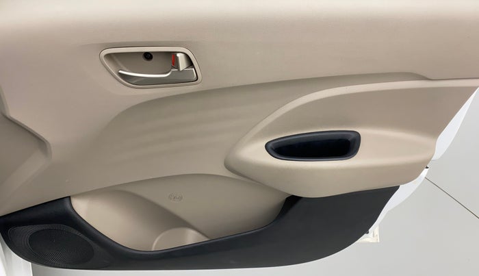 2018 Hyundai NEW SANTRO ASTA MT, Petrol, Manual, 28,060 km, Driver Side Door Panels Control