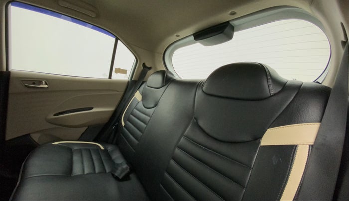 2018 Hyundai NEW SANTRO ASTA MT, Petrol, Manual, 28,060 km, Right Side Rear Door Cabin