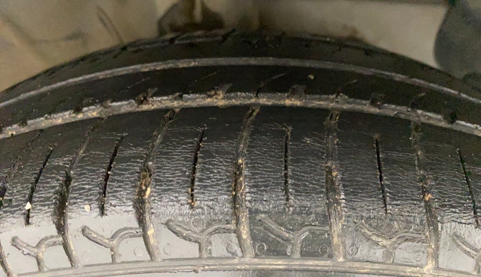 2018 Hyundai NEW SANTRO ASTA MT, Petrol, Manual, 28,060 km, Right Front Tyre Tread