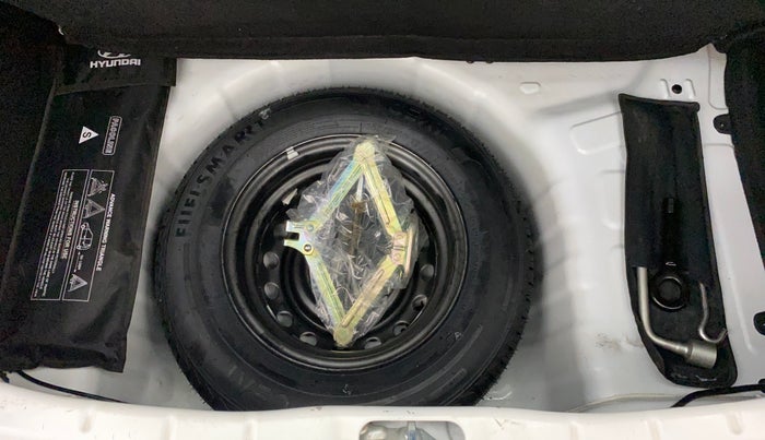 2018 Hyundai NEW SANTRO ASTA MT, Petrol, Manual, 28,060 km, Spare Tyre