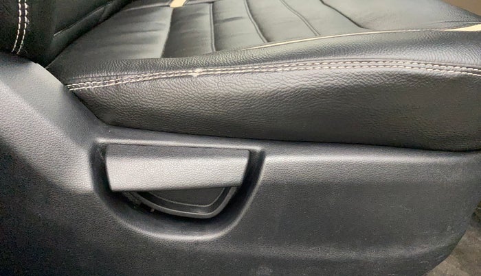 2018 Hyundai NEW SANTRO ASTA MT, Petrol, Manual, 28,060 km, Driver Side Adjustment Panel