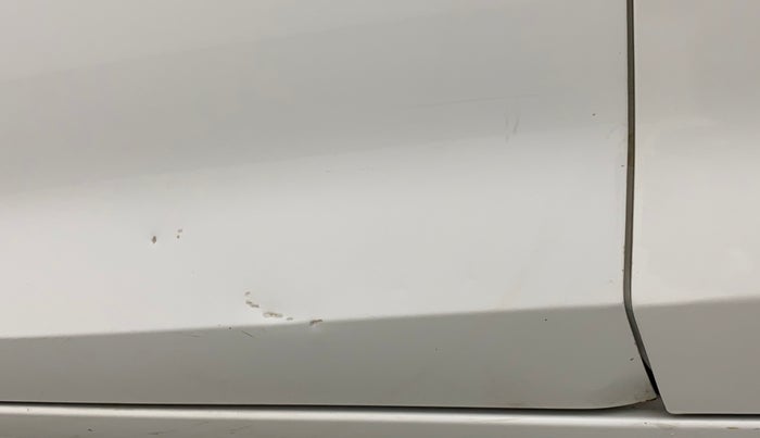 2018 Hyundai NEW SANTRO ASTA MT, Petrol, Manual, 28,060 km, Front passenger door - Slightly dented