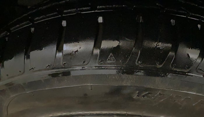 2022 Maruti Dzire VXI CNG, CNG, Manual, 7,706 km, Left Front Tyre Tread