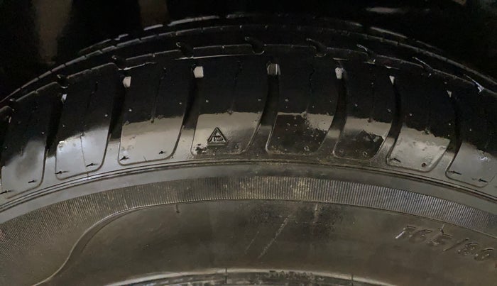 2022 Maruti Dzire VXI CNG, CNG, Manual, 7,706 km, Right Rear Tyre Tread