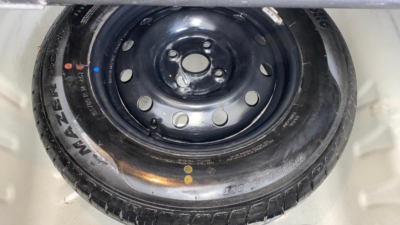 2022 Maruti Dzire VXI CNG, CNG, Manual, 7,757 km, Spare Tyre