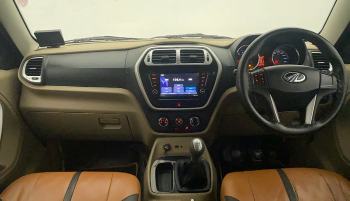 2017 Mahindra TUV300 T10, Diesel, Manual, 84,928 km, Dashboard