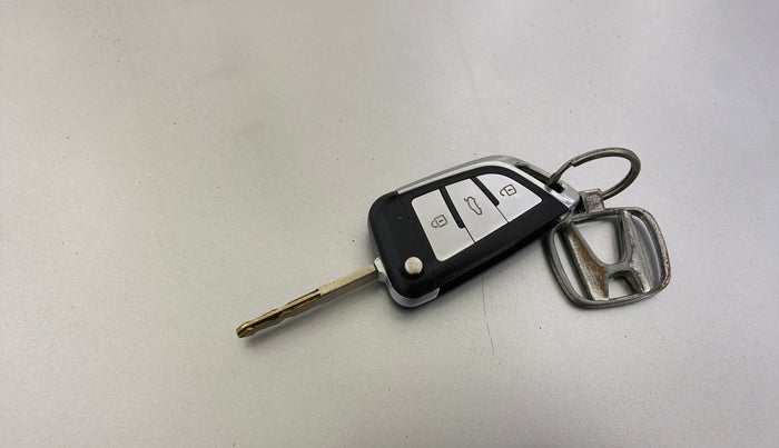 2014 Honda City 1.5L I-DTEC S, Diesel, Manual, 81,094 km, Key Close Up