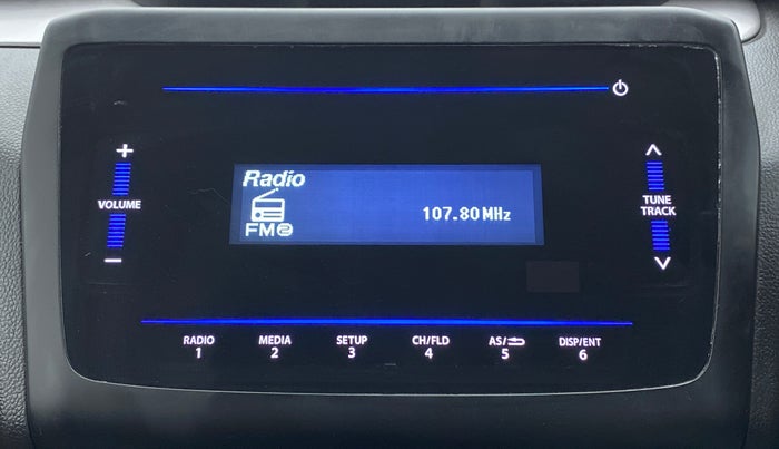 2021 Maruti Swift VXI D, Petrol, Manual, 1,883 km, Infotainment System