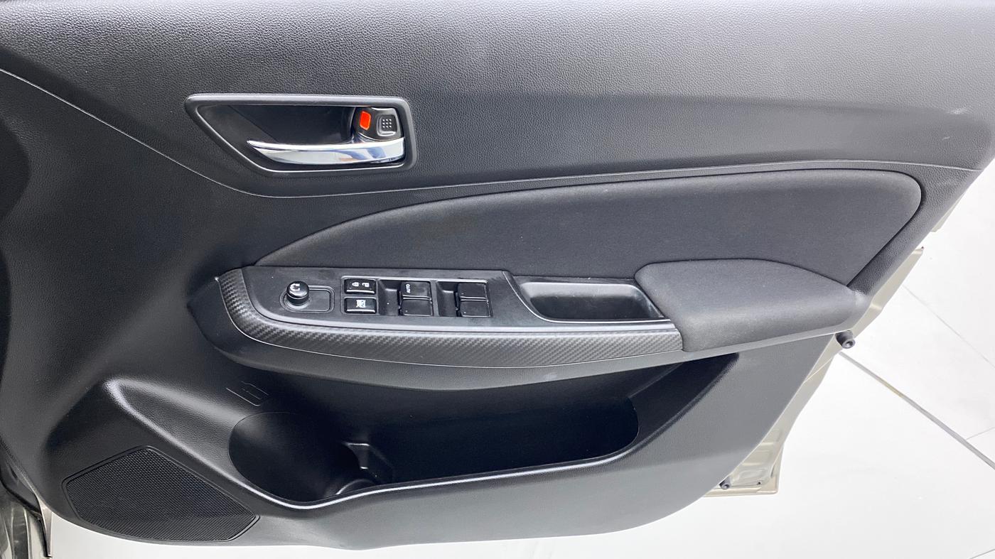 2021 Maruti Swift VXI D, Petrol, Manual, 1,883 km, Driver Side Door Panels Control