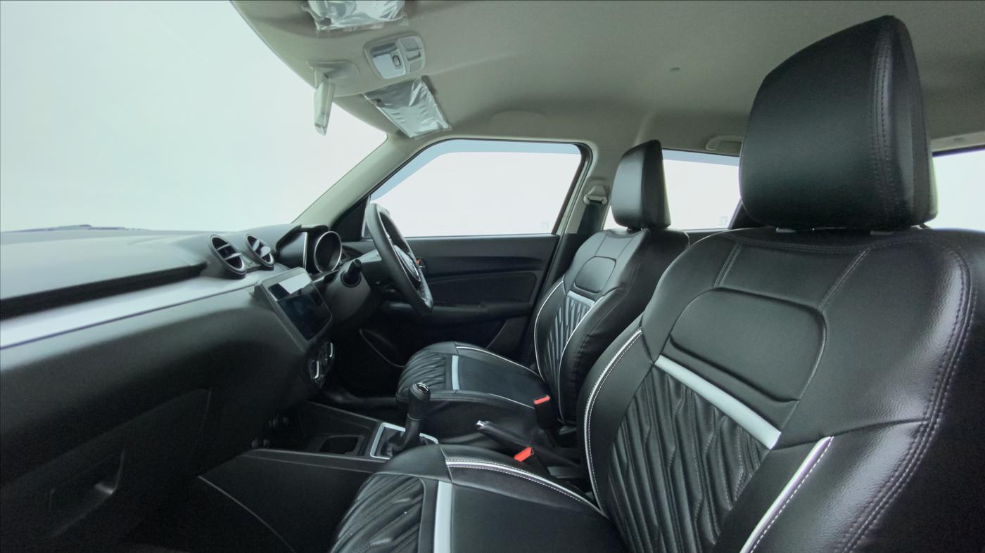 2021 Maruti Swift VXI D, Petrol, Manual, 1,883 km, Right Side Front Door Cabin