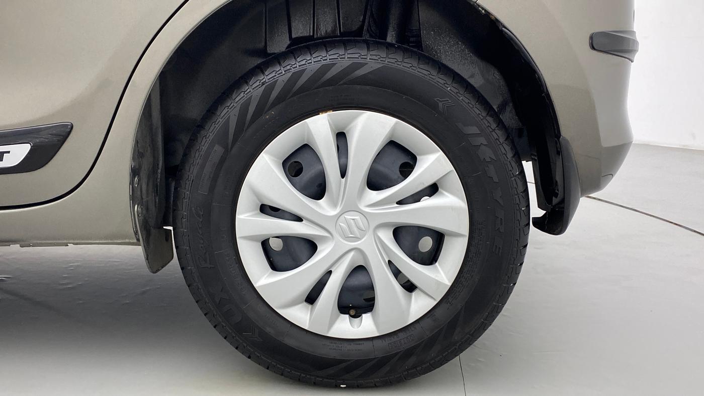 2021 Maruti Swift VXI D, Petrol, Manual, 1,883 km, Left Rear Wheel