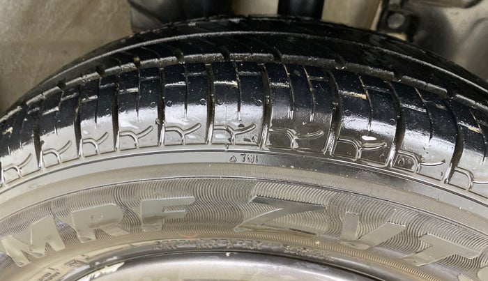 2018 Renault Kwid RXT 1.0 (O), CNG, Manual, 71,954 km, Right Front Tyre Tread