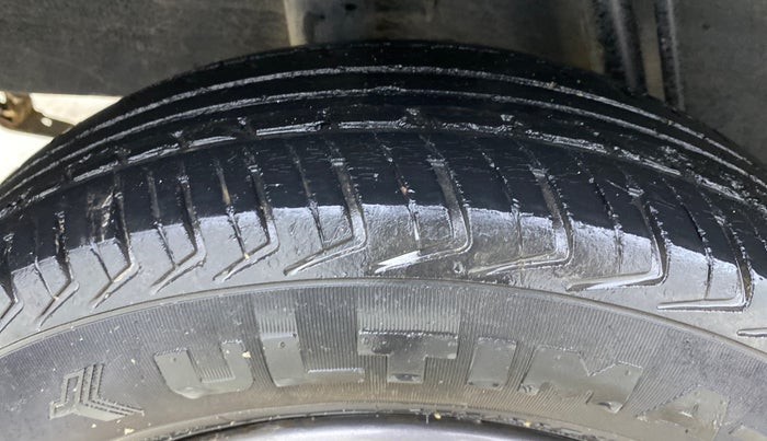 2018 Renault Kwid RXT 1.0 (O), CNG, Manual, 71,954 km, Right Rear Tyre Tread