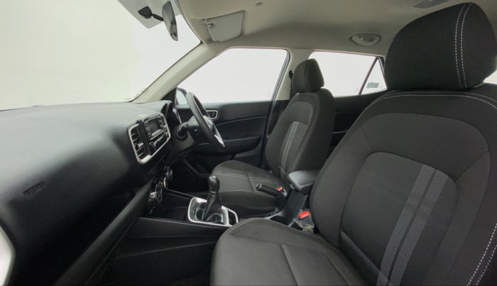 2022 Hyundai VENUE S MT 1.2 KAPPA, Petrol, Manual, 3,149 km, Right Side Front Door Cabin