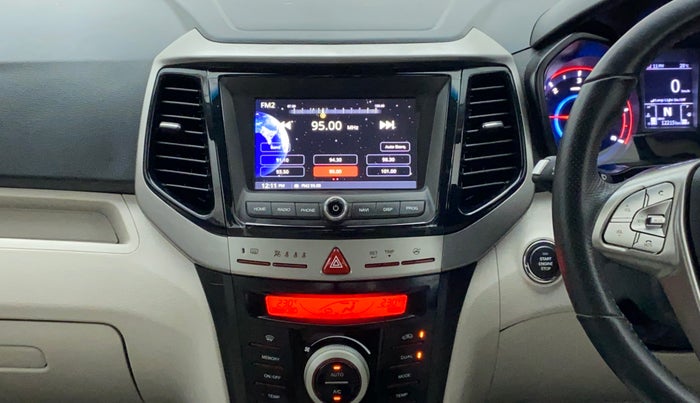 2021 Mahindra XUV300 W8 (O) 1.5 DIESEL, Diesel, Manual, 12,214 km, Air Conditioner
