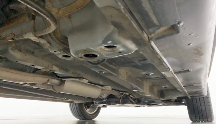 2021 Mahindra XUV300 W8 (O) 1.5 DIESEL, Diesel, Manual, 12,214 km, Right Side Underbody