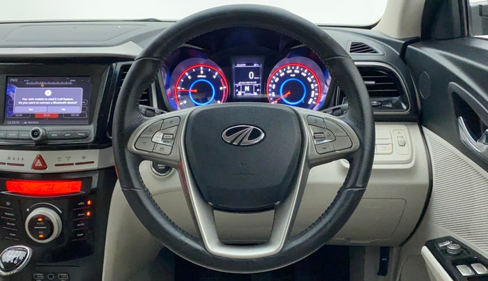 2021 Mahindra XUV300 W8 (O) 1.5 DIESEL, Diesel, Manual, 12,214 km, Steering Wheel Close Up